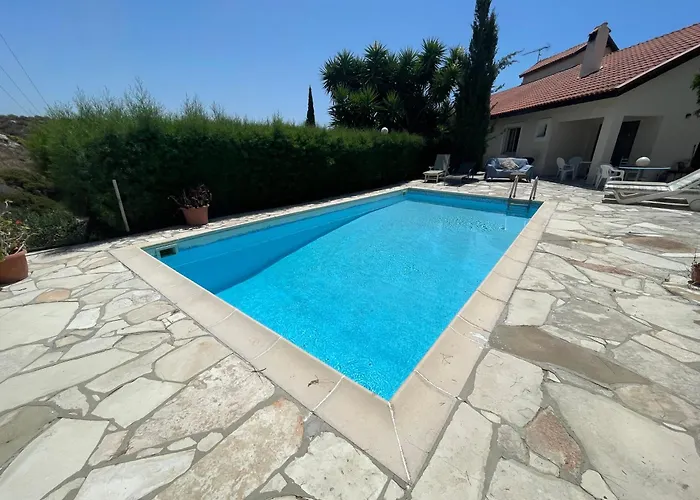 Swimmers\' Paradise