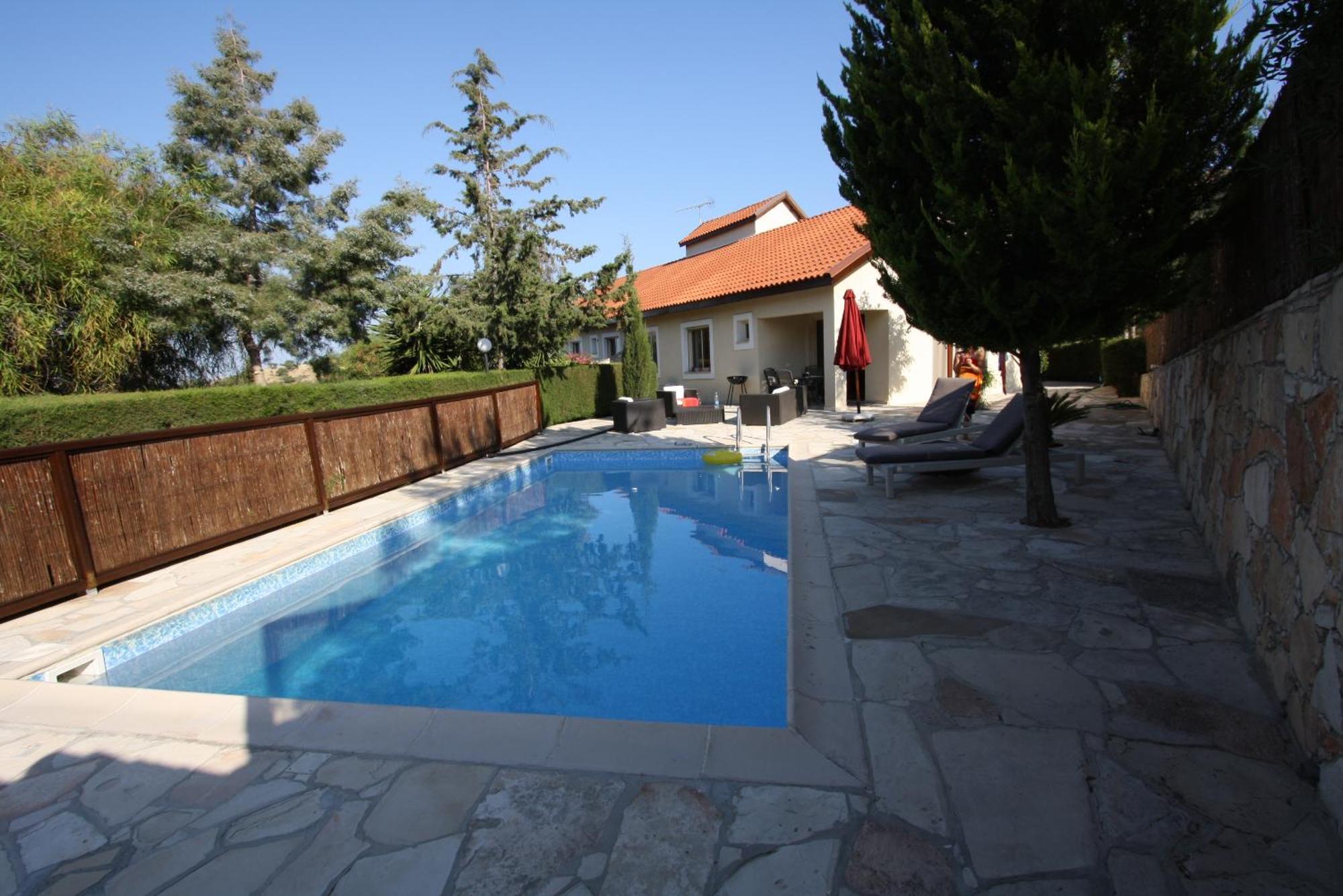 Swimmers' Paradise Villa